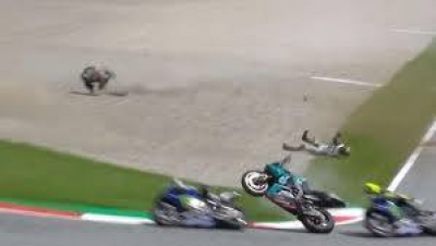 ESPECTACULAR ACCIDENTE EN EL GP